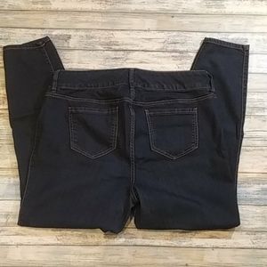 TORRID JEANS 18R